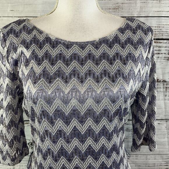 Connect Apparel Dress sz 10 Lilac Silver Gold Chevron Lace Straight Stretch Knee - Picture 5 of 11